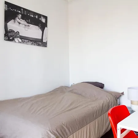 Charming Bright Appt Near Buttes Chaumont * Parigi